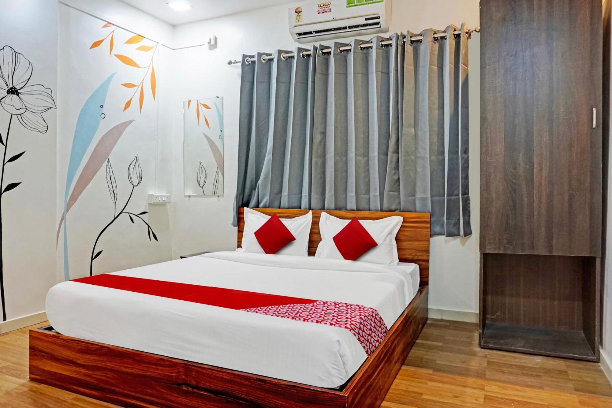 Super Hotel O Aru Sai Pune Exterior foto