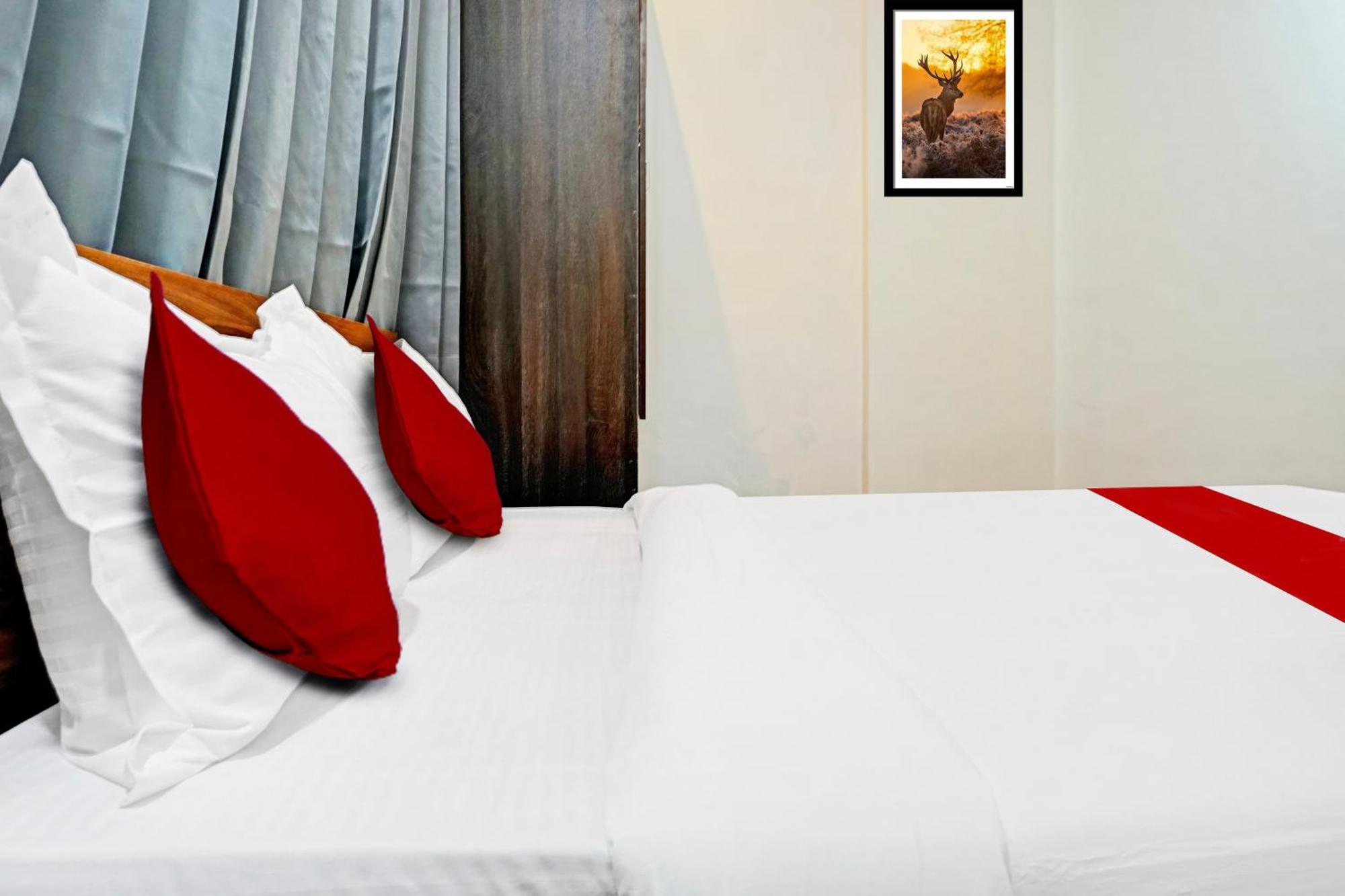 Super Hotel O Aru Sai Pune Exterior foto